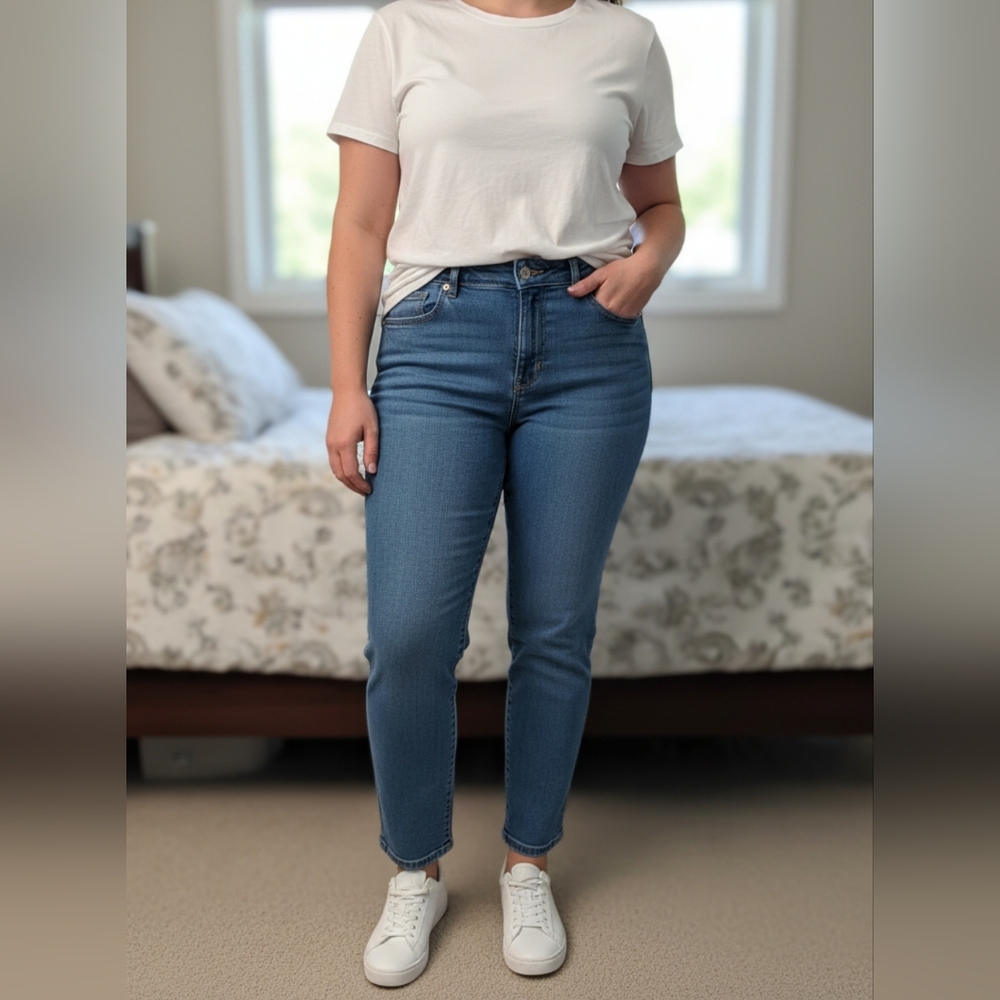 twik High-Rise Straight Jeans in Denim Blue
